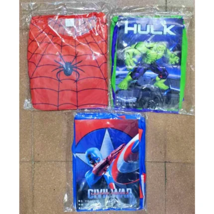 Disfraz de Spiderman, Hulk  y Capitán América