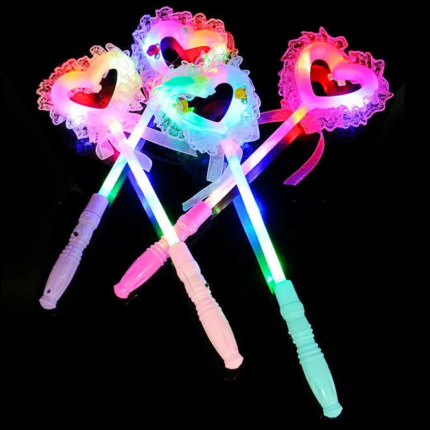 Vara Mágica de Hada con Luz LED y Diseño de Corazón